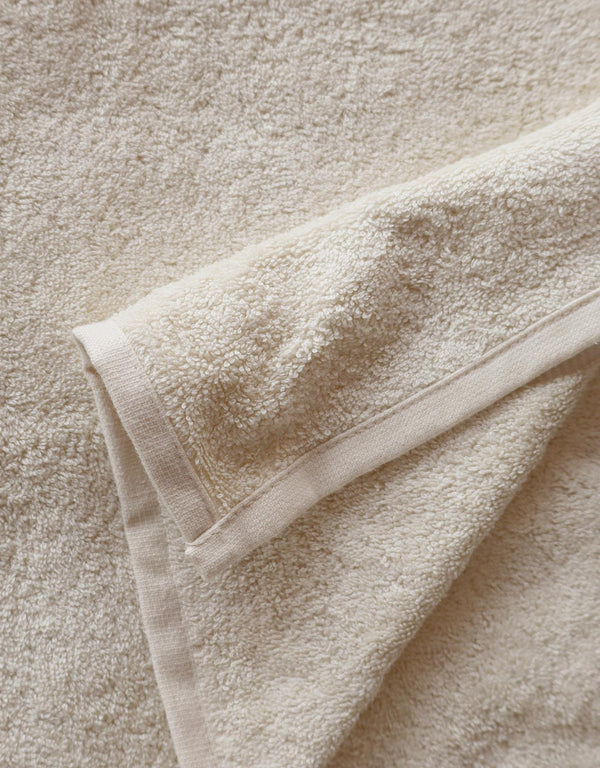 Premium Bamboo Bath Towel 550 GSM – Ultra Soft, Super Absorbent & Quick Dry